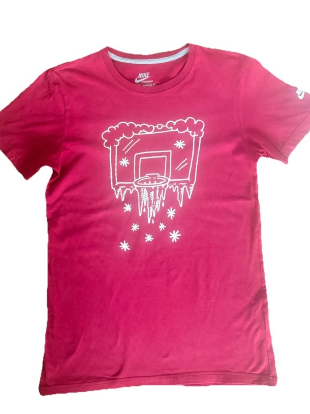Men’s burgundy Nike Short-Sleeve Cold Basketball Graphic Tee